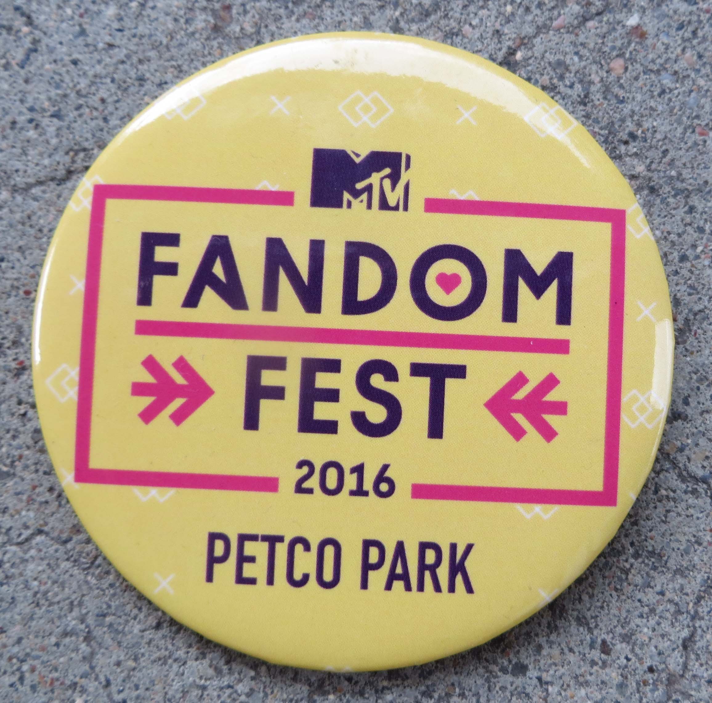 MTV FANDOM FEST BUTTON - from 2016 San Diego Comic-Con